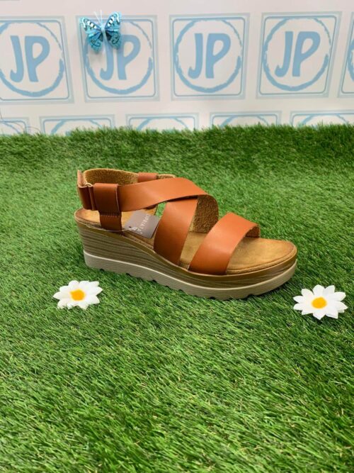 CIPRIATA Ladies Sandal Tan colour