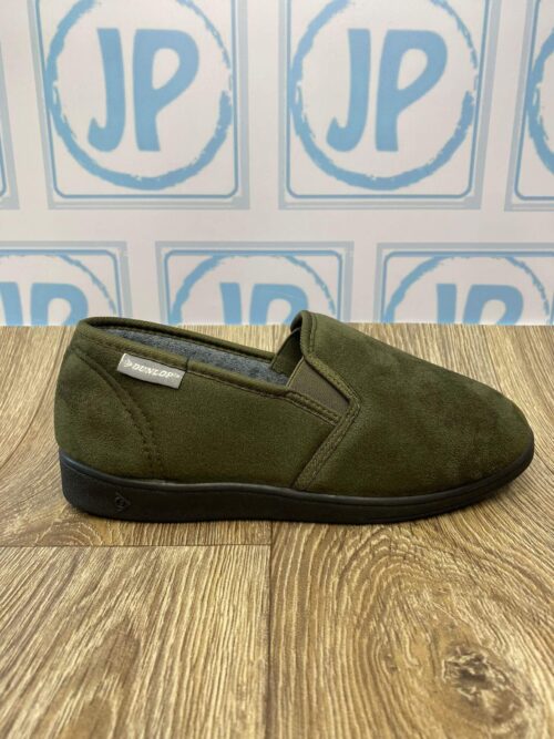 Dunlop Jethro men’s slippers with twin gusset. Sizes 6 to 12.