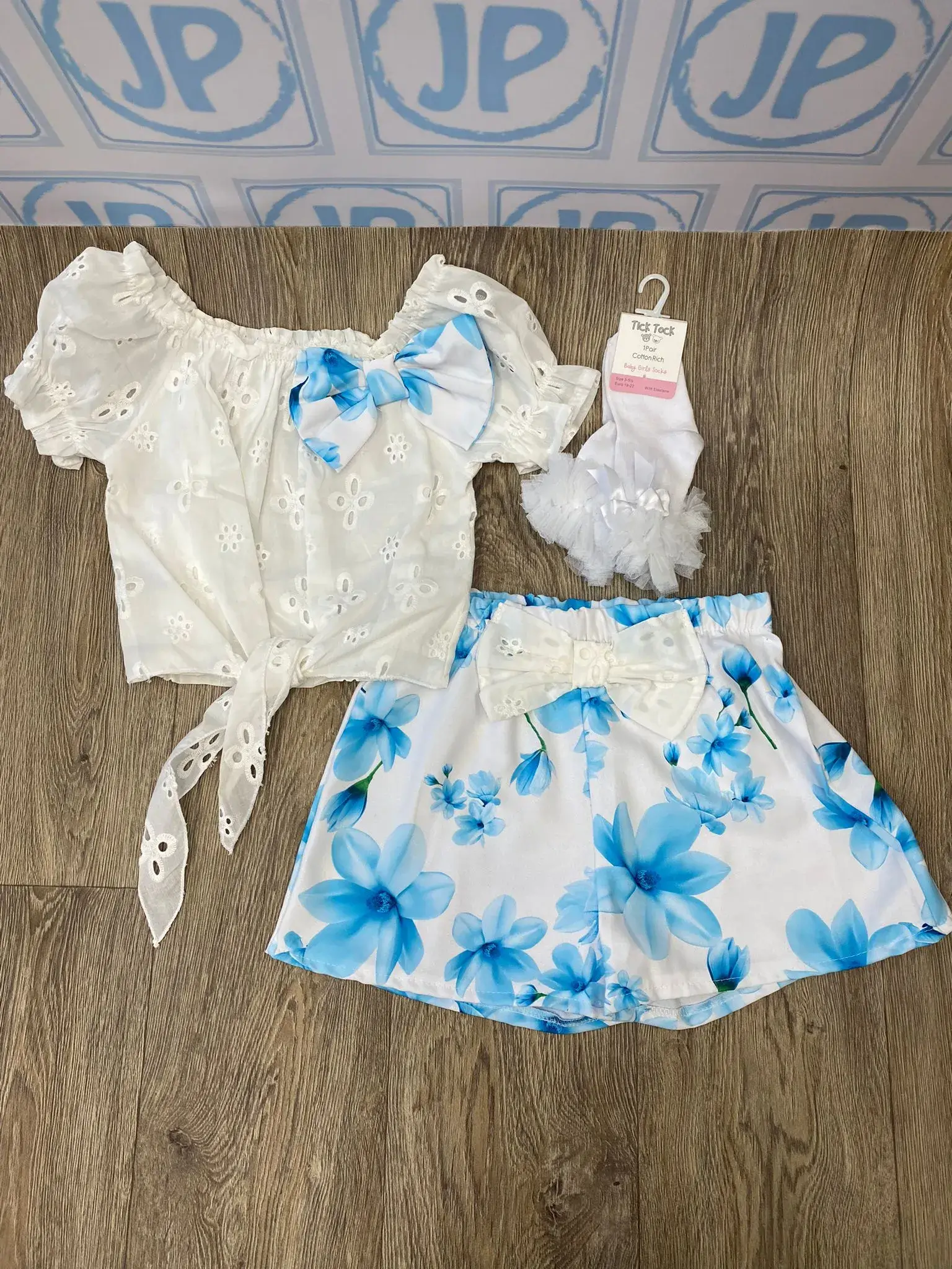 Jack & Jill girls top and shorts set